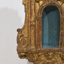 Small carved wooden baroque altar niche, Italy circa 1750