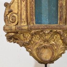 Small carved wooden baroque altar niche, Italy circa 1750