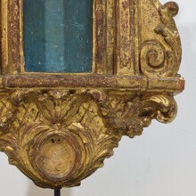 Small carved wooden baroque altar niche, Italy circa 1750