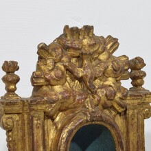 Small carved wooden baroque altar niche, Italy circa 1750