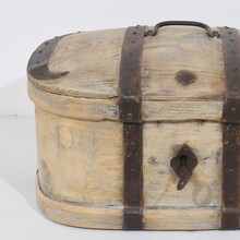 Bentwood travel box or chest, Sweden circa 1800-1850